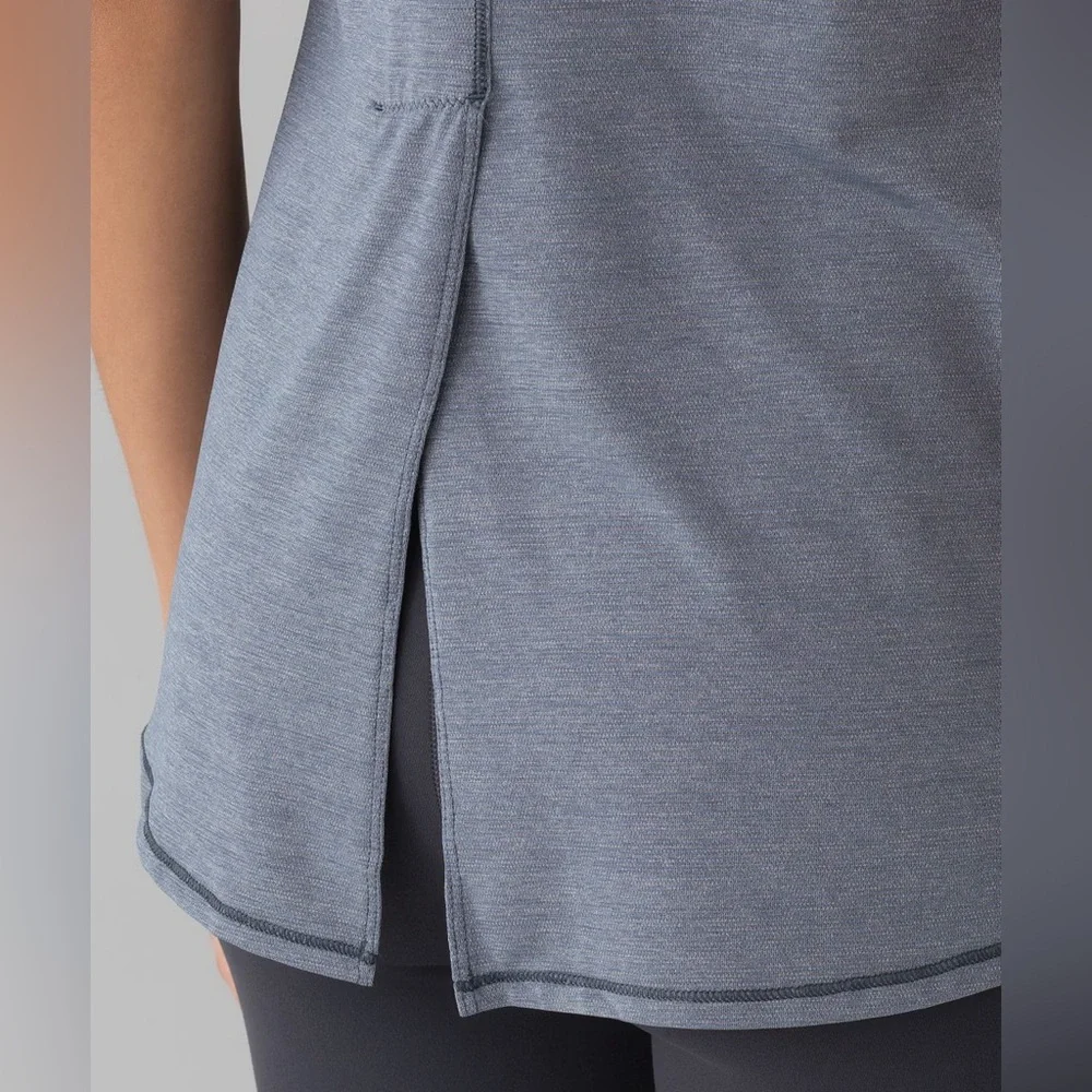 Lululemon Hot Like Agni Singlet Heathered‎ Sterling W1ABXS Size 8